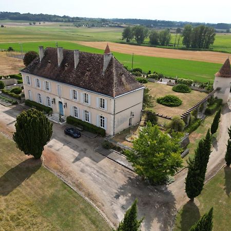 Chateau Du Bourbet Cherval Esterno foto