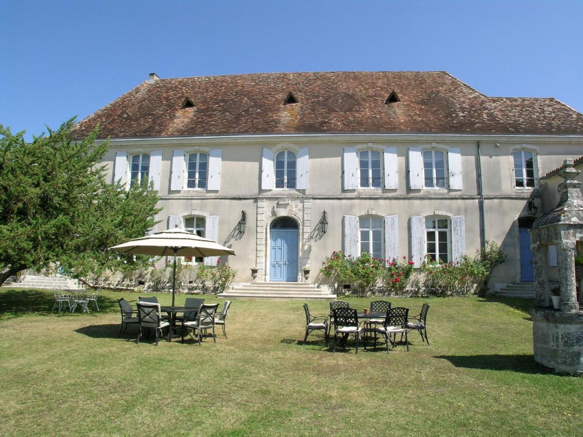 Chateau Du Bourbet Cherval Esterno foto